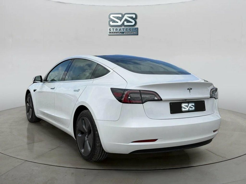 Tesla Model 3 Saloon SN70WOJ White #6