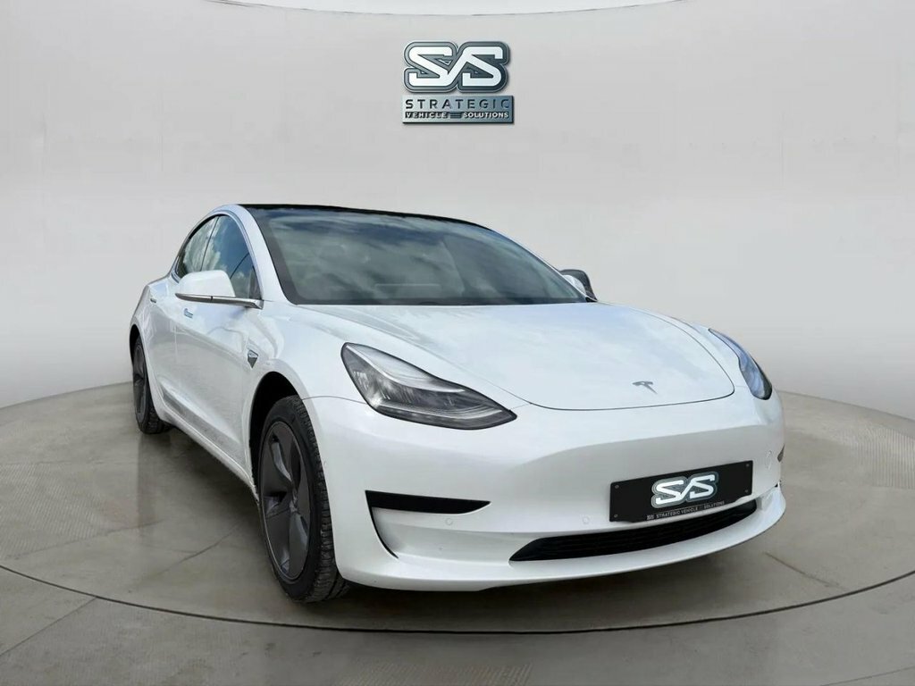 Tesla Model 3 Saloon SN70WOJ White #2