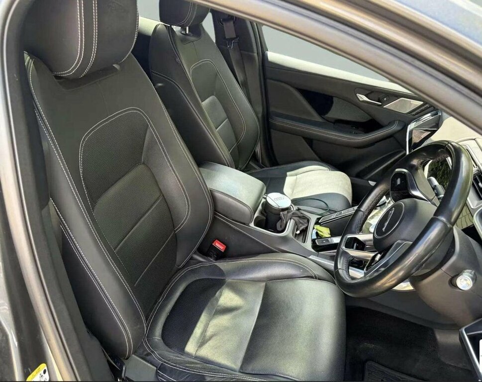 Jaguar I-Pace Suv GY1234 Grey #4