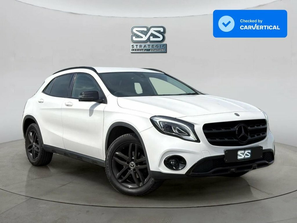 Mercedes-Benz GLA Class 1.6L Urban Edition White