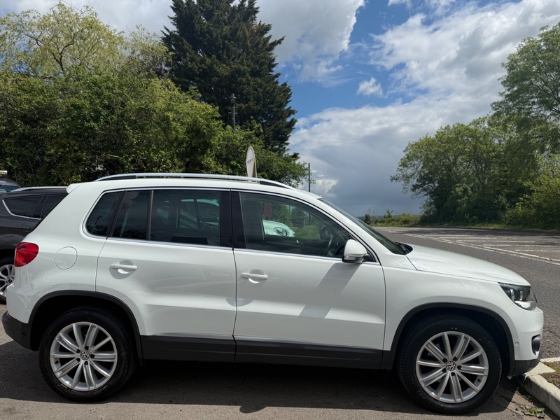 Volkswagen Tiguan Match Edition Tdi Bmt EA16DKY White #5