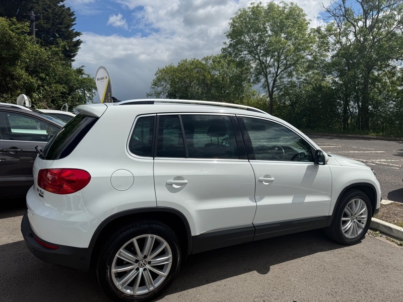 Volkswagen Tiguan Match Edition Tdi Bmt EA16DKY White #4