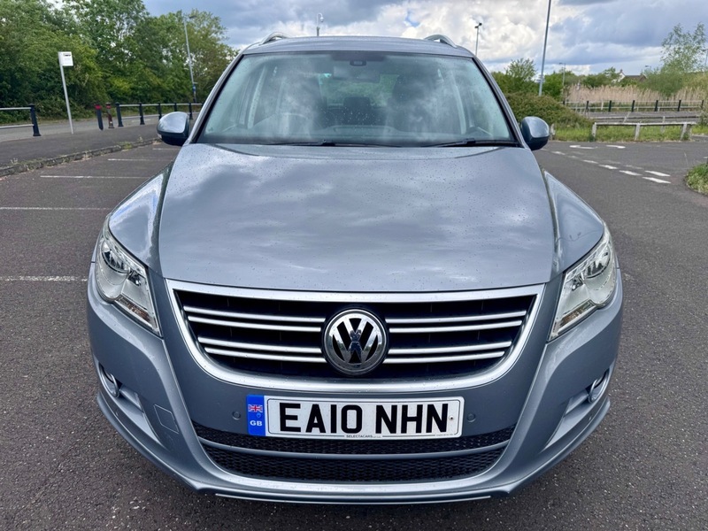 Volkswagen Tiguan R Line Tdi 4Motion Grey #2