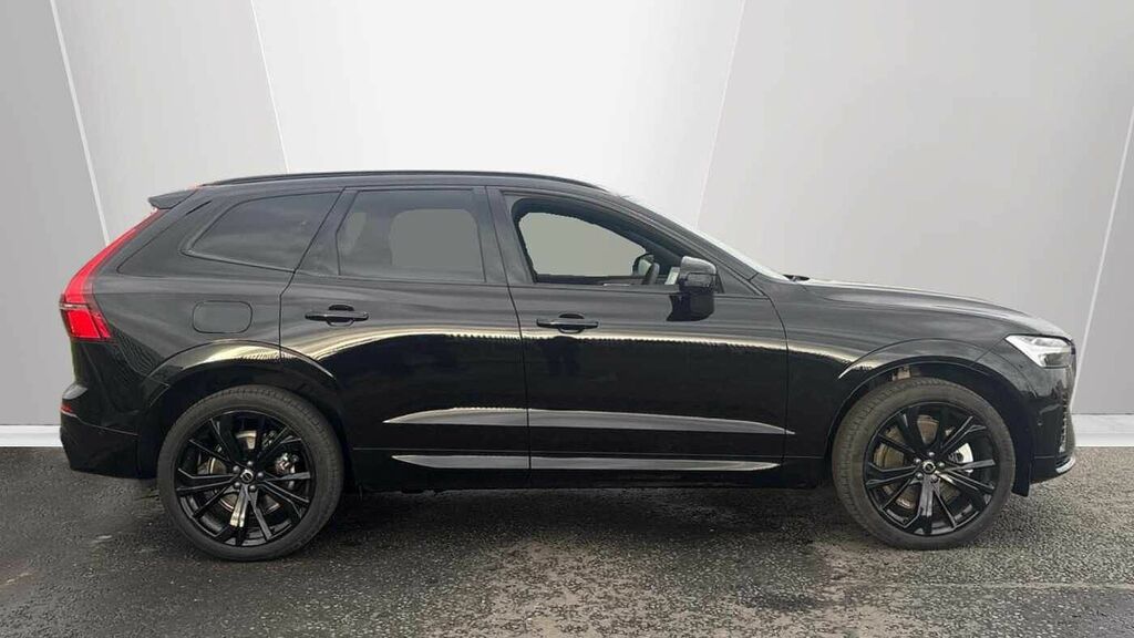 Volvo XC60 Black Edition Plus, T6 Awd Plug-in Hybrid, Electri ST75WTY Black #3