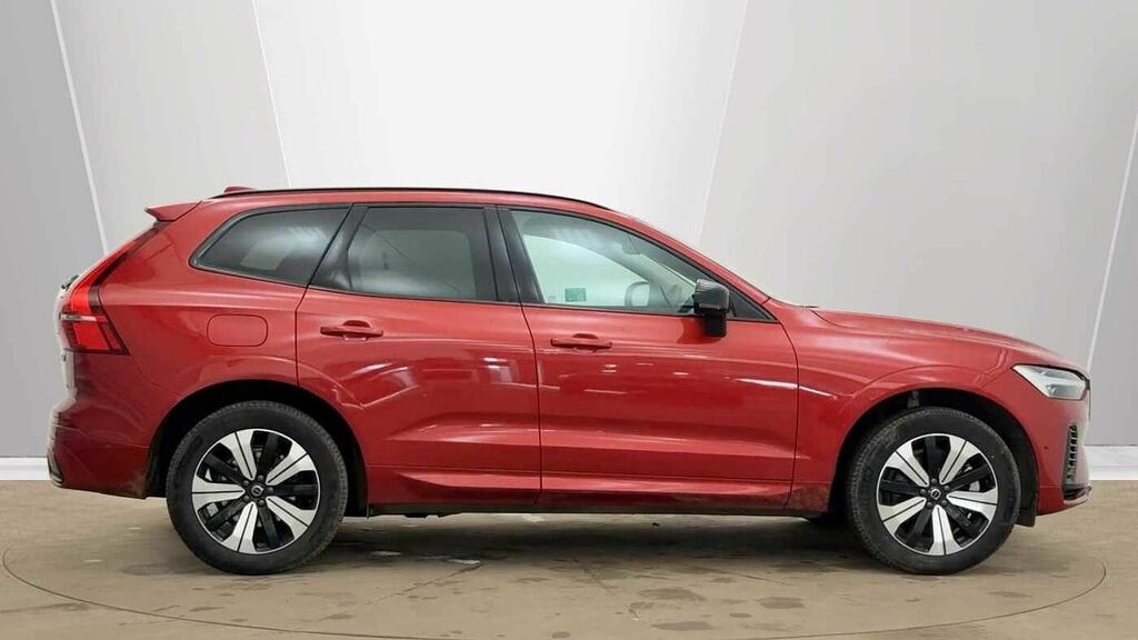 Volvo XC60 Plus, T6 Awd Plug-in Hybrid, Dark FL25KZC Red #2