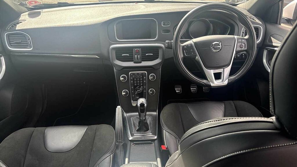 Volvo V40 T2 R-design SP68JNK Silver #5