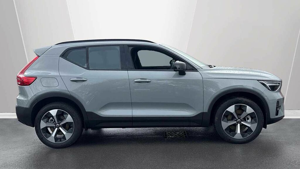 Volvo XC40 Plus, B3 Mild Hybrid, Dark SP26ZVC Grey #3