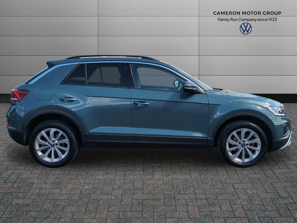 Volkswagen T-Roc 1.5 Tsi Match Dsg GL25YVM Blue #2