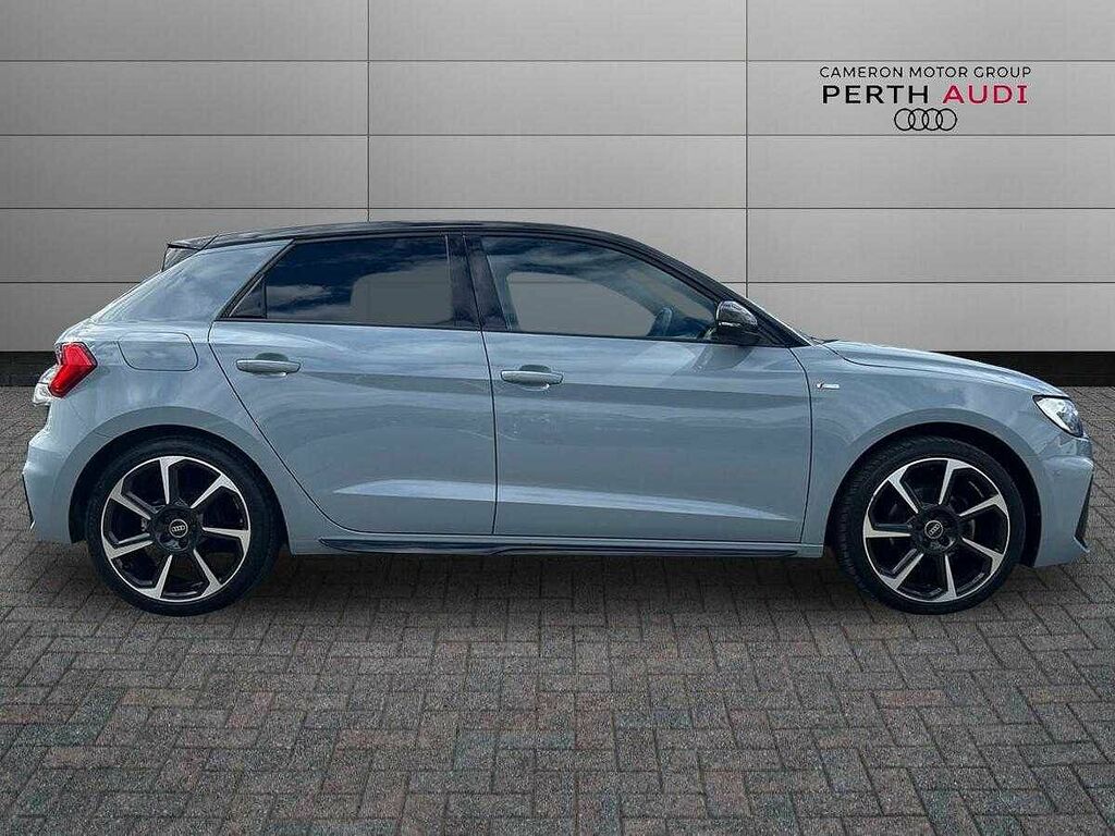 Audi A1 Black Edition 35 Tfsi 150 Ps S Tronic ST72RZX Grey #4