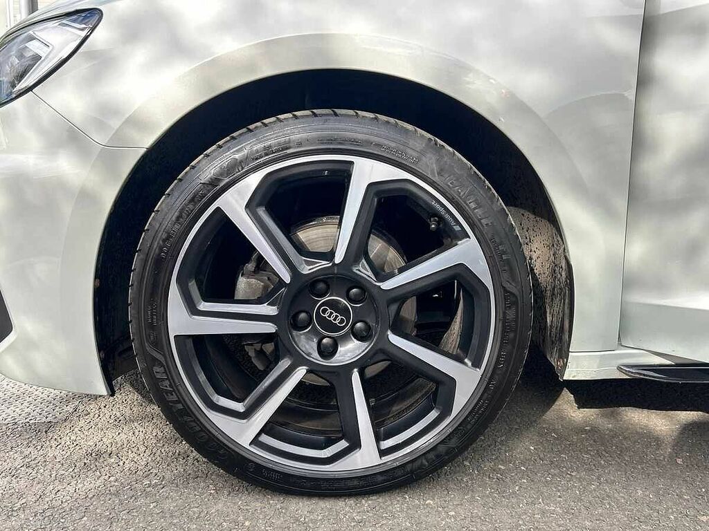 Audi A1 Black Edition 35 Tfsi 150 Ps S Tronic SR23EYB Silver #5