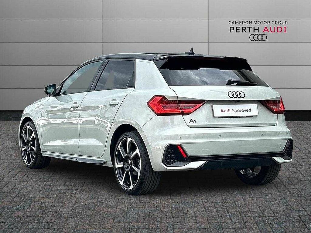 Audi A1 Black Edition 35 Tfsi 150 Ps S Tronic SR23EYB Silver #3