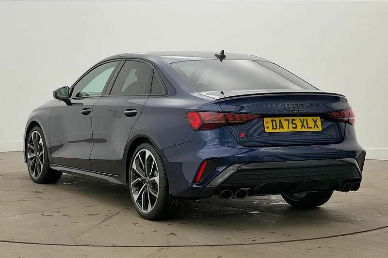 Audi A3 Black Edition Tfsi 333 Ps S Tronic DA75XLX Blue #3