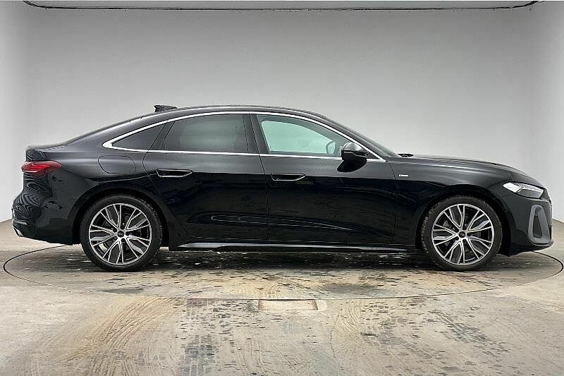 Audi A5 S Line Tfsi 204 Ps S Tronic KU75ZSN Black #4