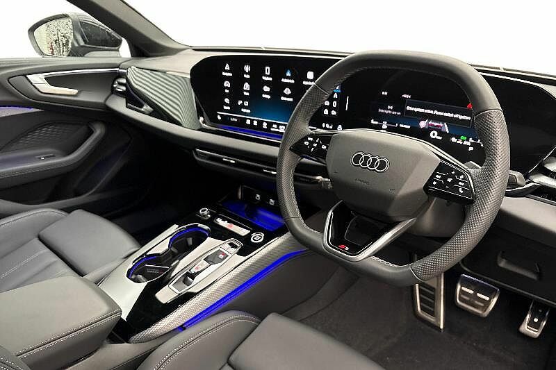 Audi A5 S Line Tfsi 204 Ps S Tronic KU75ZSN Black #6
