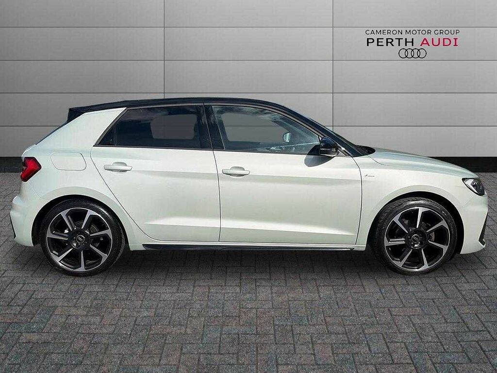 Audi A1 Black Edition 30 Tfsi 110 Ps 6-Speed SW23VXK Silver #4