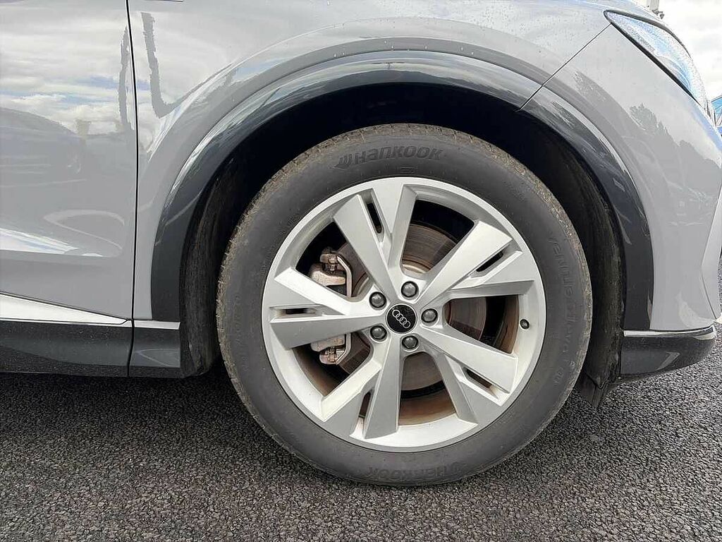 Audi Q4 E Tron Q4 S Line 45 E-tron 210,00 Kw KN75UZK Grey #5