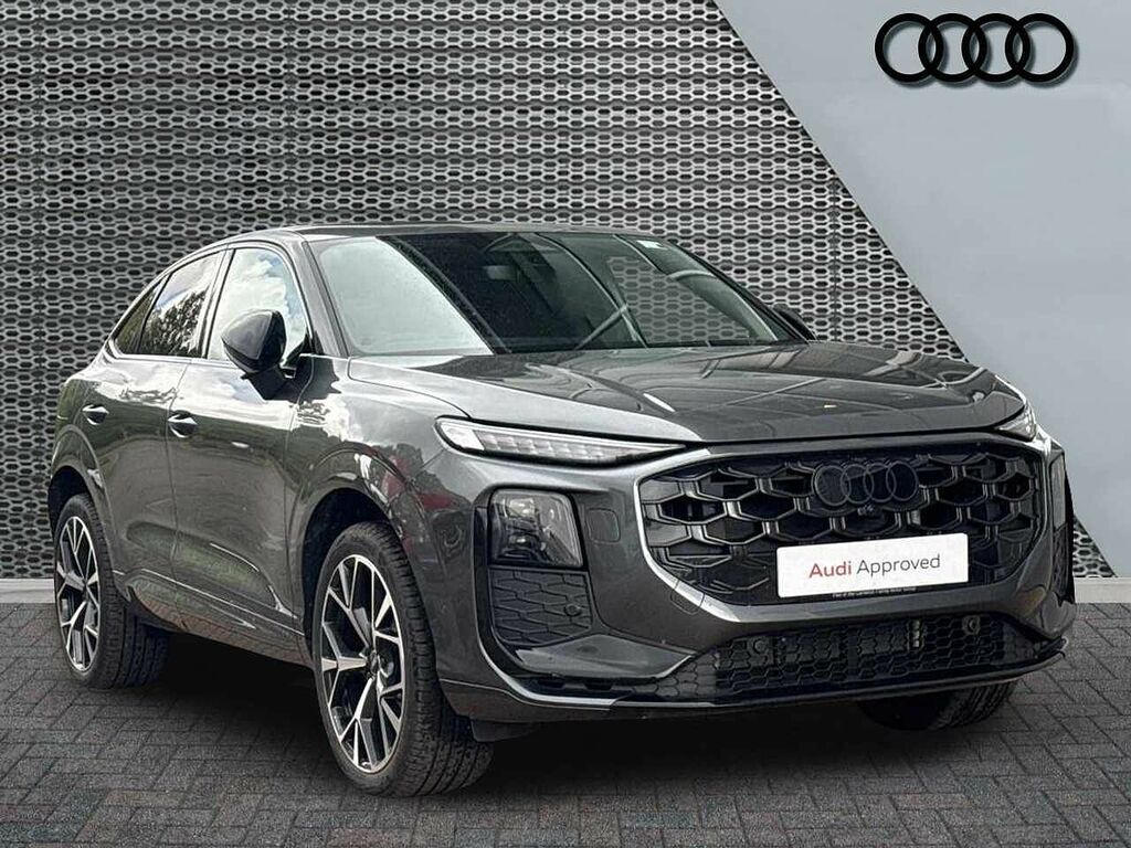 Audi Q3 Launch Edition E-hybrid 272 Ps S Tronic Grey
