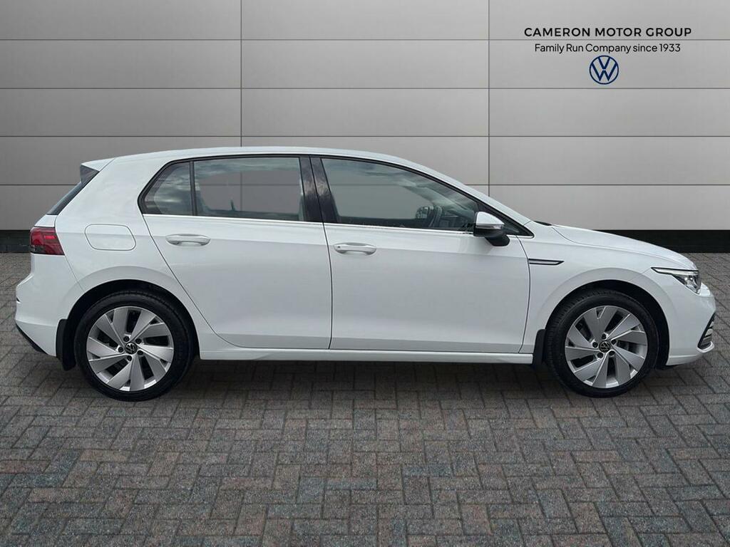 Volkswagen Golf 1.5 Tsi Style ST23MKJ White #2