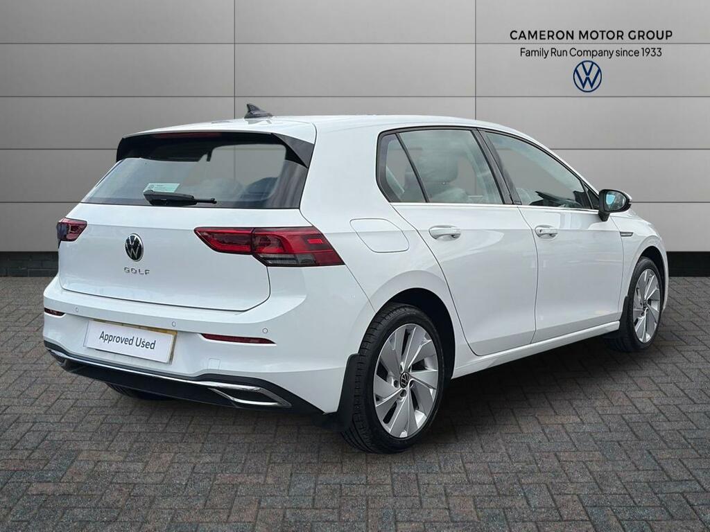 Volkswagen Golf 1.5 Tsi Style ST23MKJ White #3