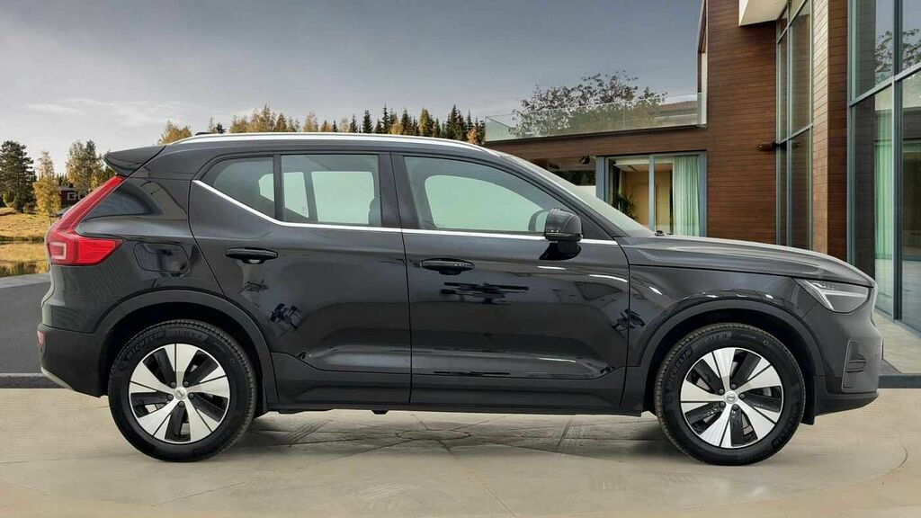 Volvo XC40 Recharge Core, T4 Plug-in Hybrid, CF22YEY Black #2