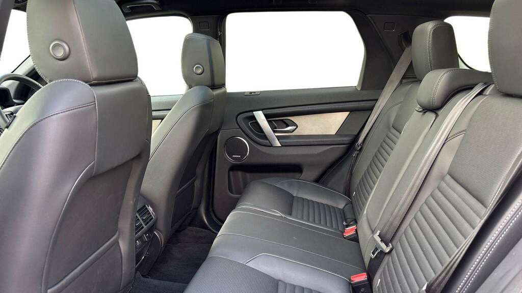 Land Rover Discovery Sport 2.0 D200 Dynamic Se 5 Seat 2025 KU25WZR Black #3