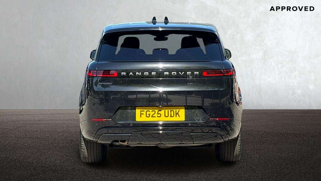 Land Rover Range Rover Sport 3.0 D300 Dynamic Se 2025 FG25UDK Black #6