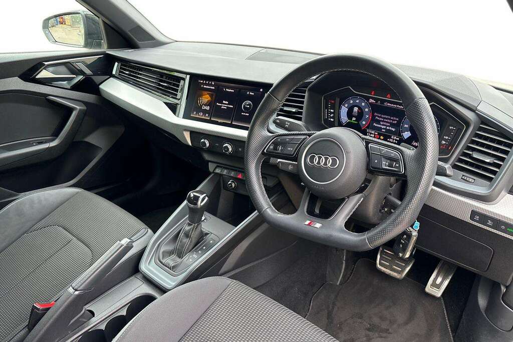 Audi A1 30 Tfsi 110 Black Edition S Tronic 2023 GL72PKX Silver #6