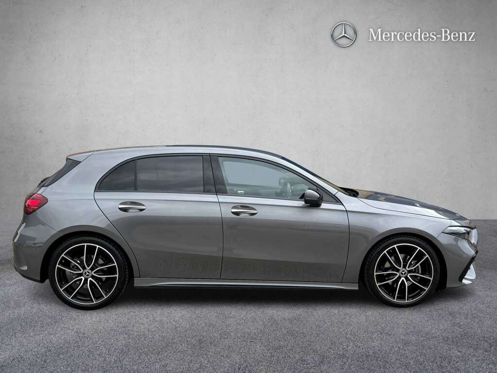 Mercedes-Benz A Class A200 Amg Line Premium 2025 EJ75XZO Grey #3