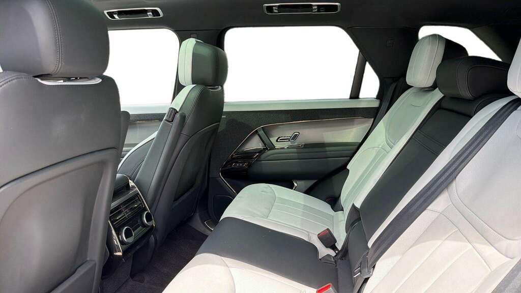 Land Rover Range Rover Sport 3.0 D300 Dynamic Se 2024 KM74ENK Blue #4