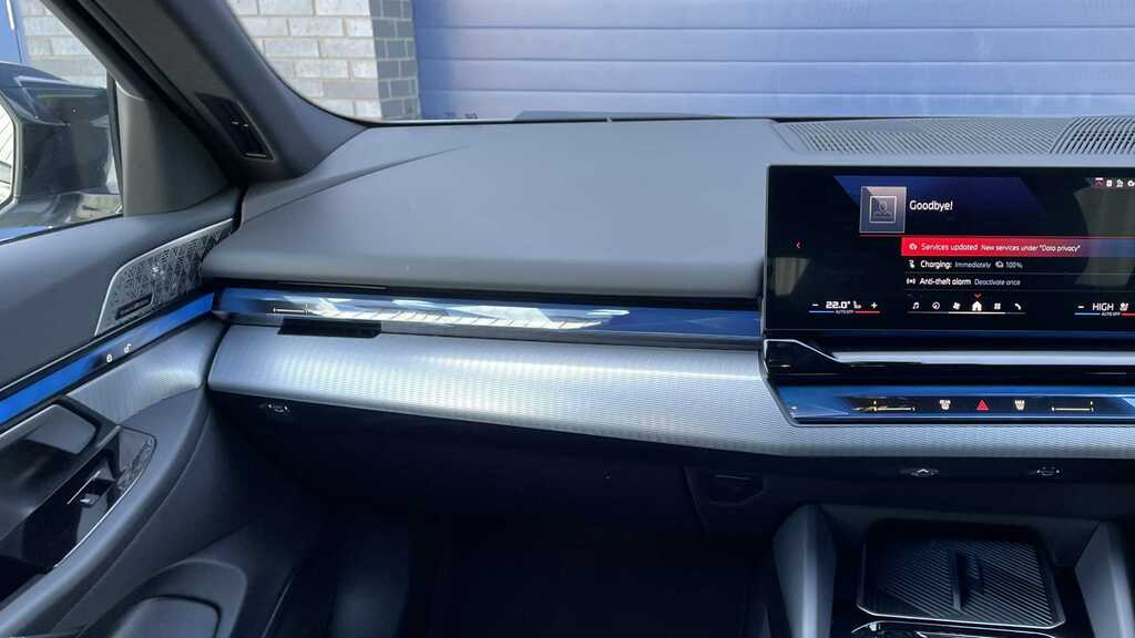 BMW i5 442Kw M60 Xdrive 84Kwh 2025 FL75UVU Grey #4
