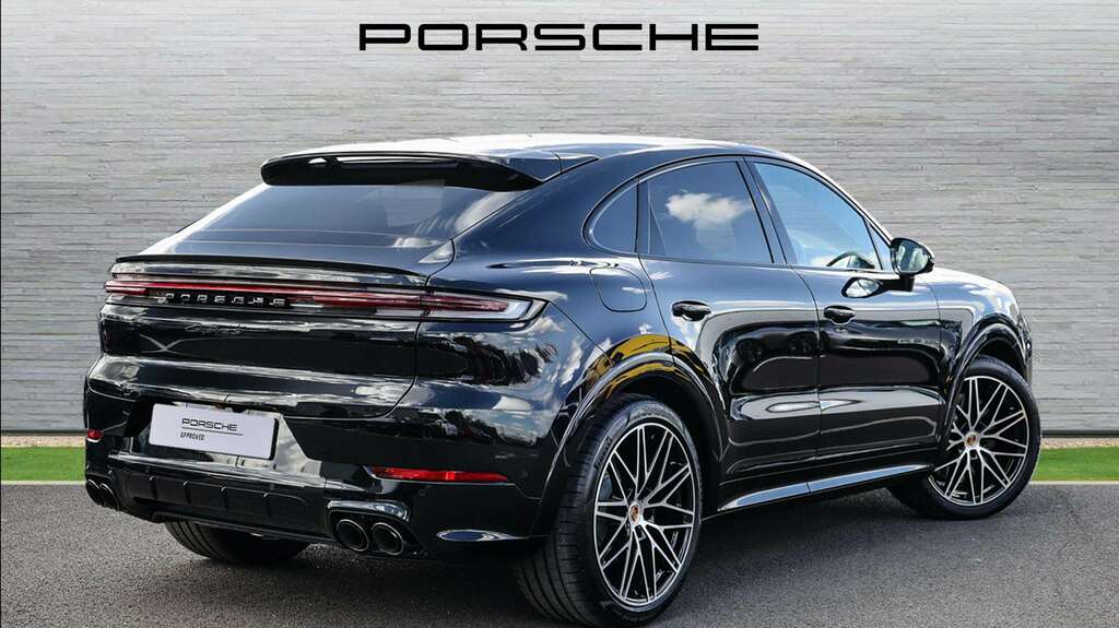 Porsche Cayenne V6 Blk Ed S E-hyb 2025 BG75HZB Black #3
