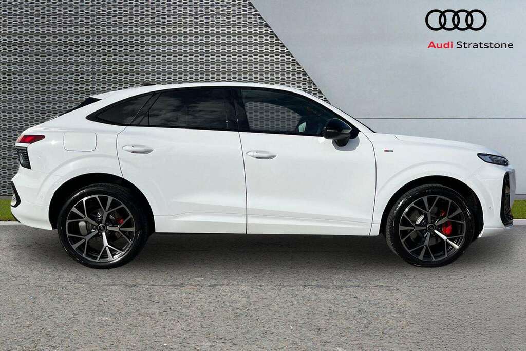 Audi Q3 2.0 Tdi Edition 1 S Tronic 2026 DE26MFU White #4