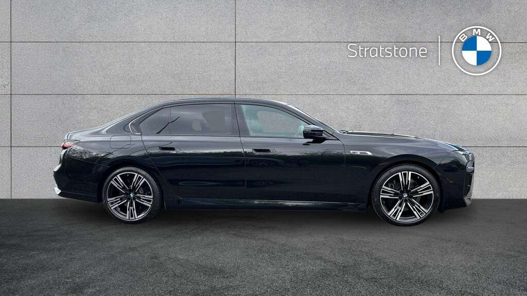 BMW 7 Series M760e Xdrive 2023 YH23SDZ Black #2