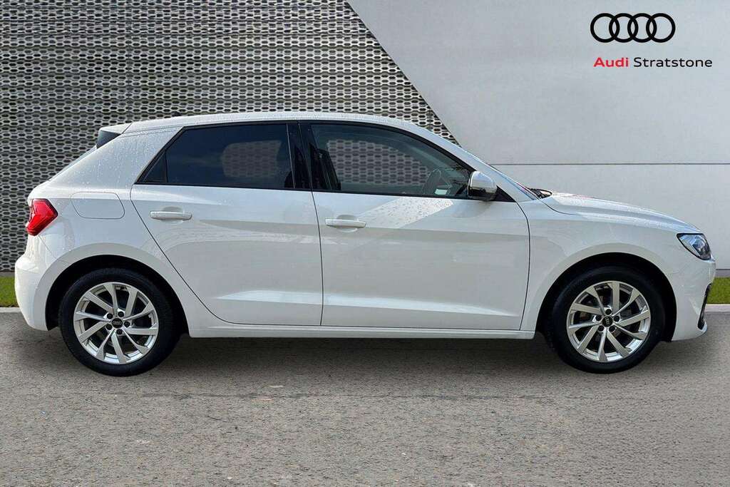 Audi A1 25 Tfsi Sport 2023 DX23WPK White #3