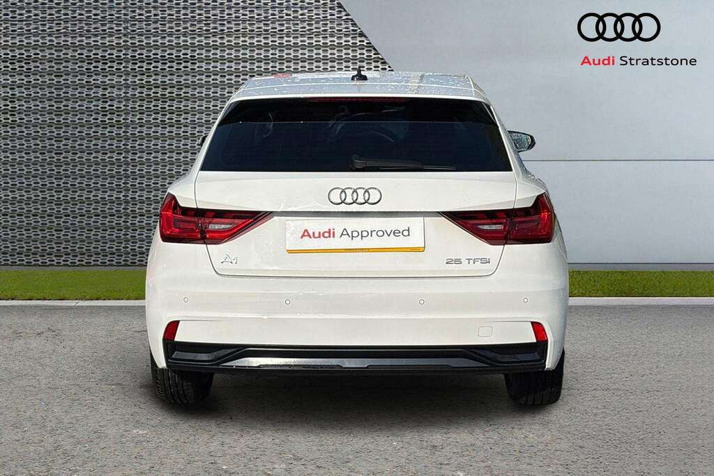 Audi A1 25 Tfsi Sport 2023 DX23WPK White #6
