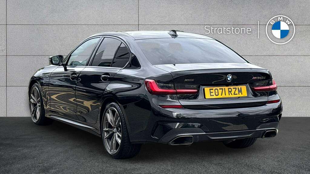 BMW 3 Series M340d Xdrive Mht Step 2021 Black #2