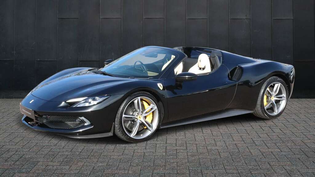 Ferrari 296 Gts 3.0T V6 7.45Kwh Spider F1 Dct Euro 6 Ss 202 Black