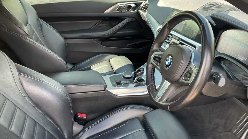 BMW 4 Series 420I M Sport Step 2021 Black #4