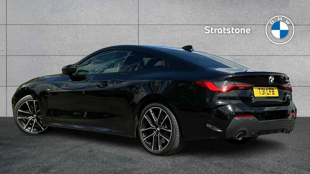 BMW 4 Series 420I M Sport Step 2021 Black #2