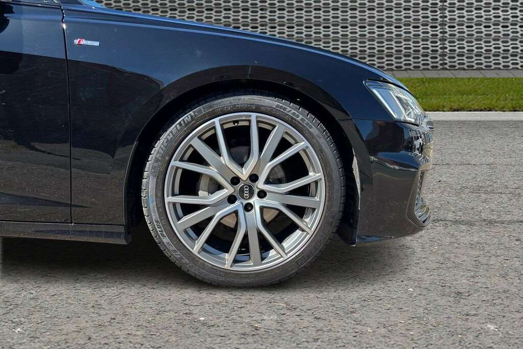 Audi A6 40 Tdi Black Edition S Tronic 2022 YK22YLS Black #5