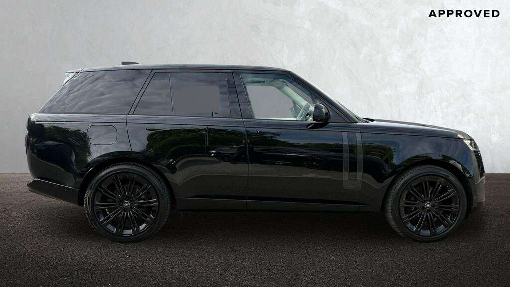 Land Rover Range Rover 3.0 D300 2023 GN23XAC Black #2