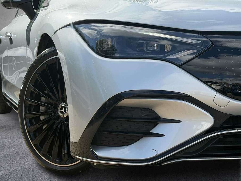 Mercedes-Benz EQE 300 180Kw Amg Line Premium Plus 89Kwh 202 Silver #3