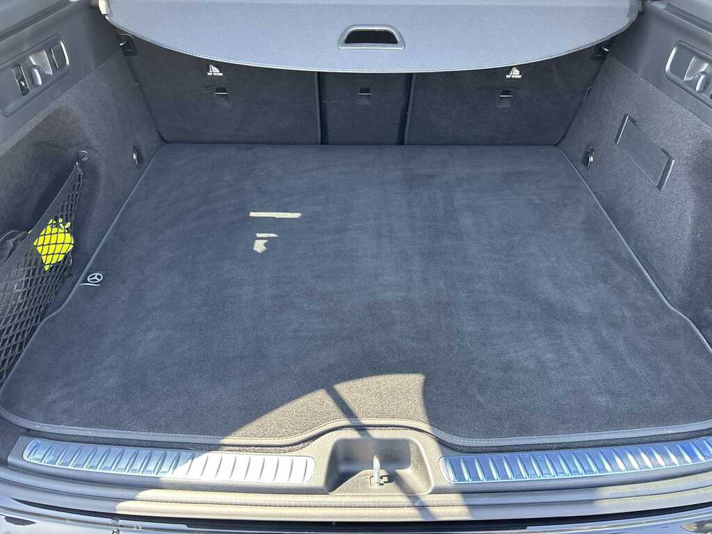 Mercedes-Benz GLC Class 300 4Matic Amg Line Prem Pan 9G-tronic 2026 Black #6