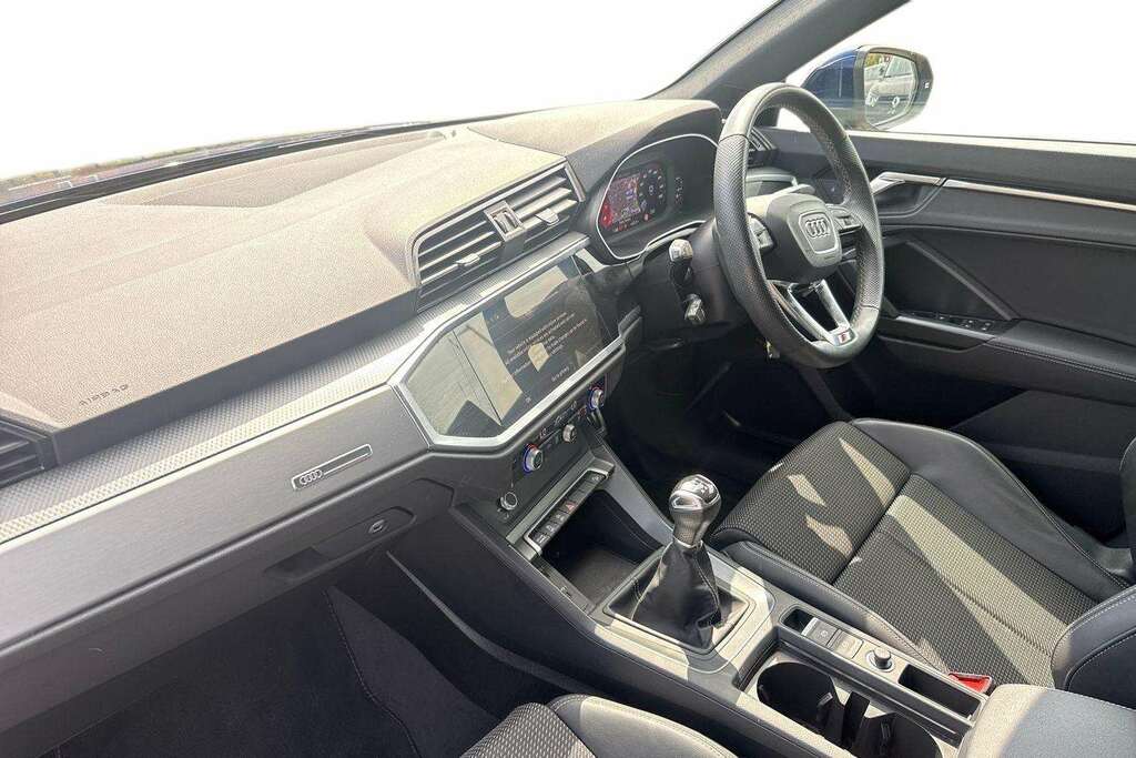 Audi Q3 35 Tfsi S Line 2023 BD23XHO Blue #2