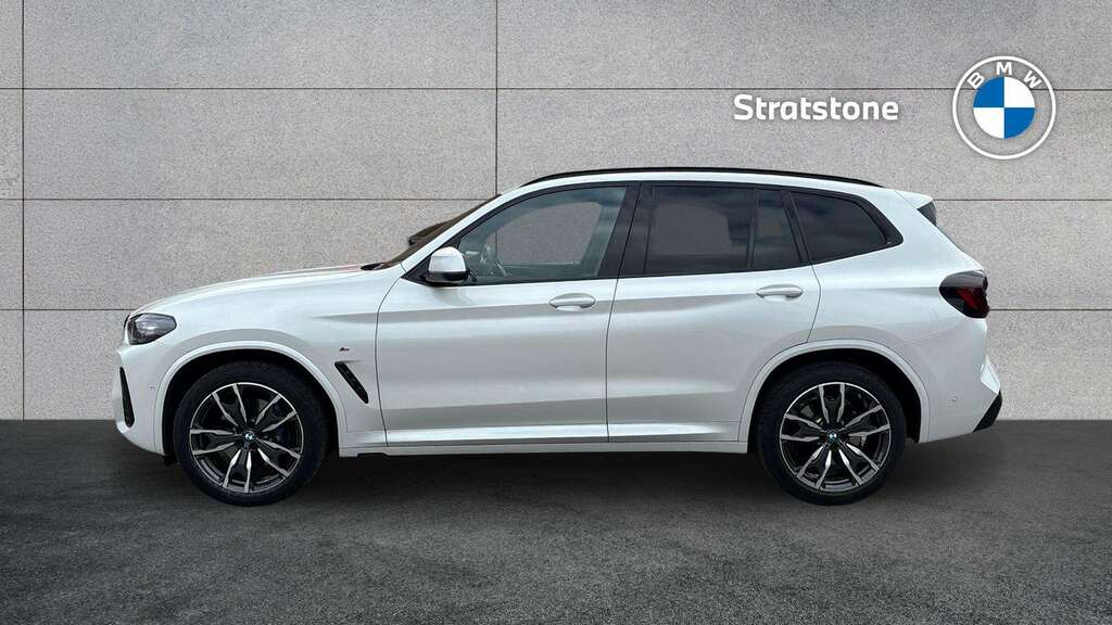 BMW X3 Xdrive20d Mht M Sport Step 2023 YH73RVP White #4