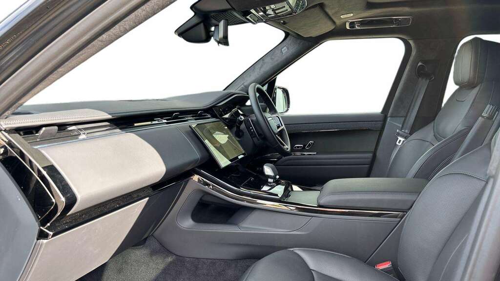 Land Rover Range Rover Sport 3.0 D300 2026 WP26OAB Black #2