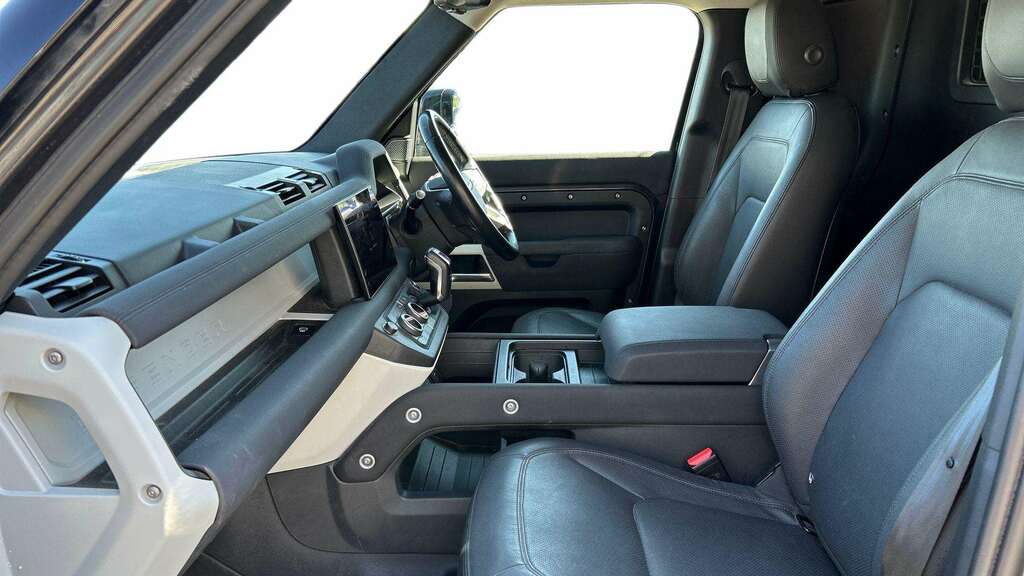 Land Rover Defender 110 3.0 D300 Hard Top Se 2022 RO22TMZ Grey #3