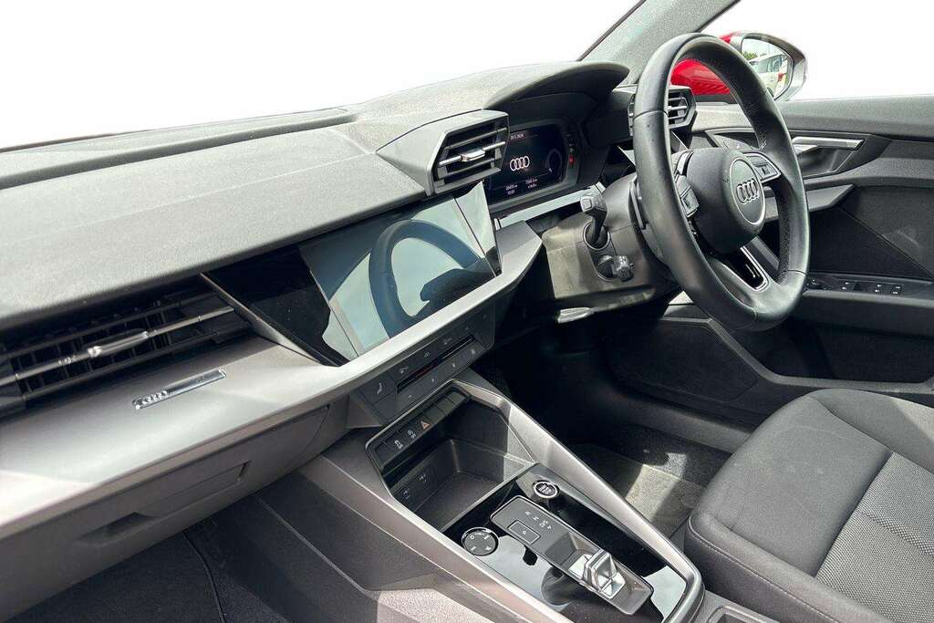 Audi A3 35 Tfsi Technik S Tronic 2023 BP23XMB Red #3