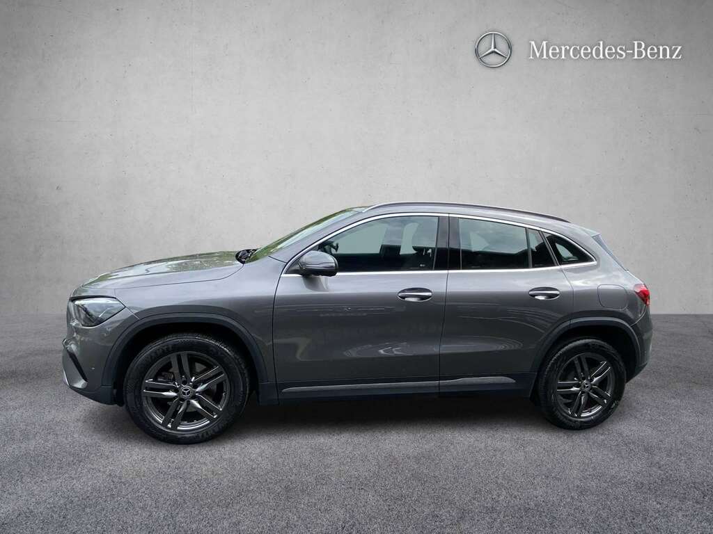Mercedes-Benz GLA Class 180 Sport Edition 2024 KR24HXP Grey #4