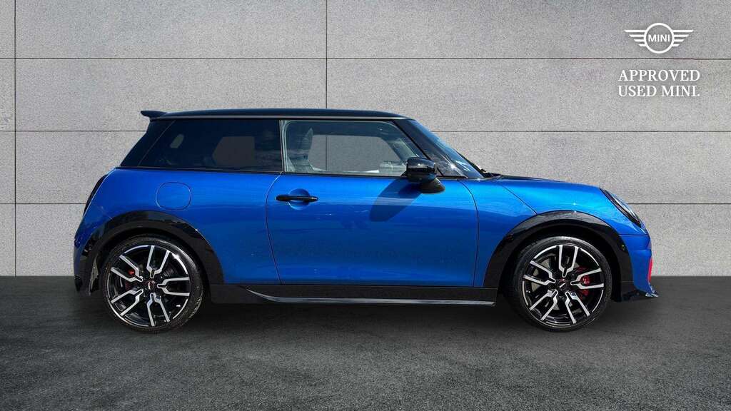 Mini Hatch 2.0 John Works 2025 AY75JUU Blue #3